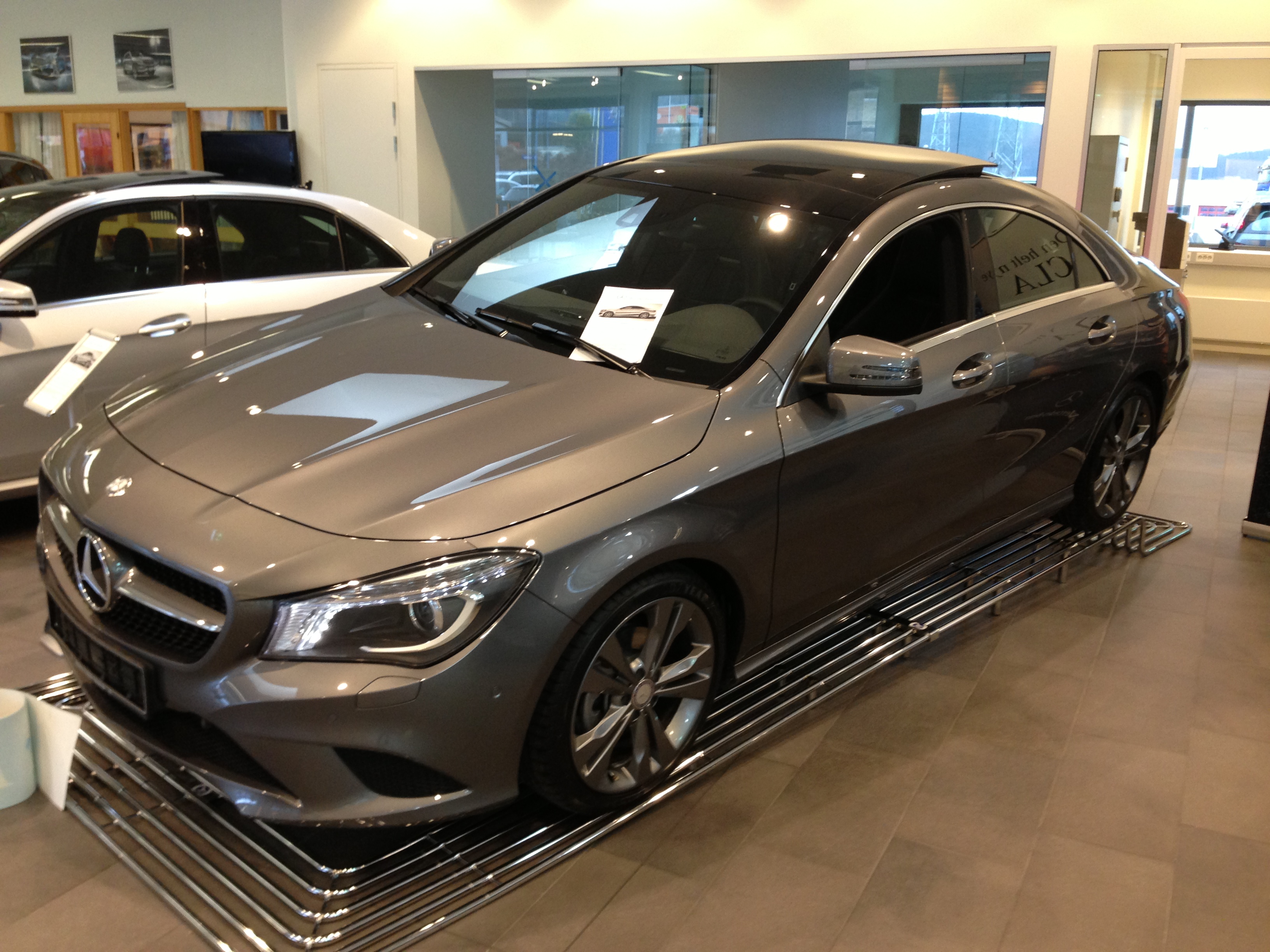 Mercedes Benz Cla Grey