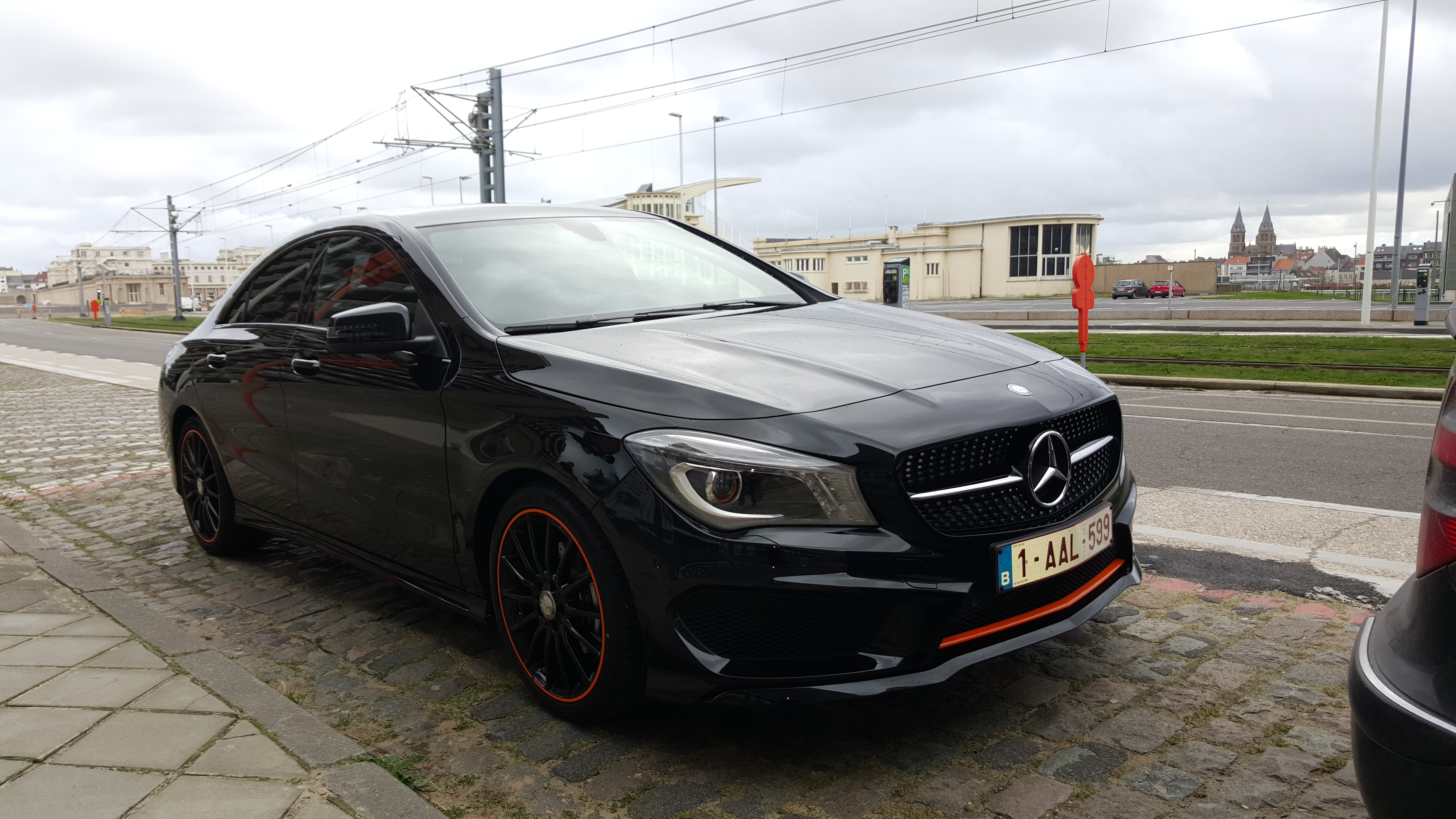 Mercedes Benz Cla Orange Edition