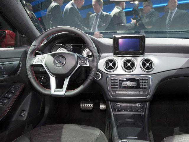 Mercedes Benz Cla Sedan