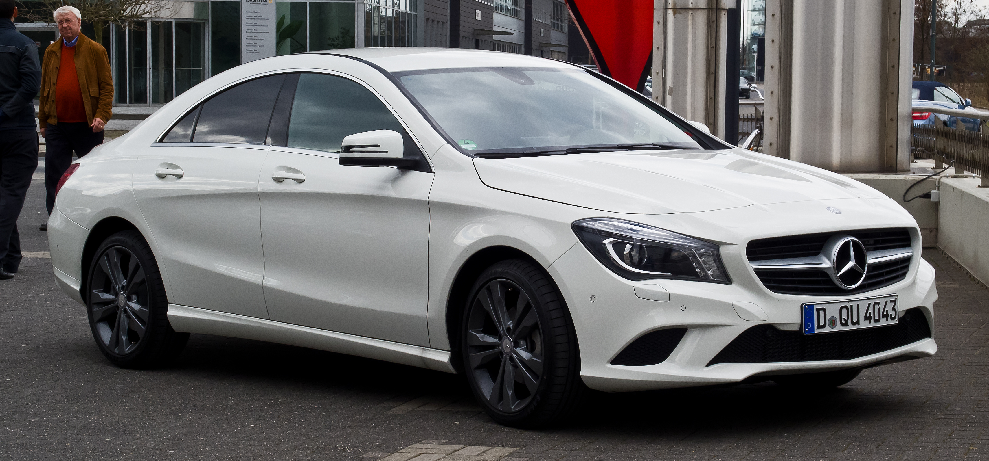 Mercedes Benz Cla Urban