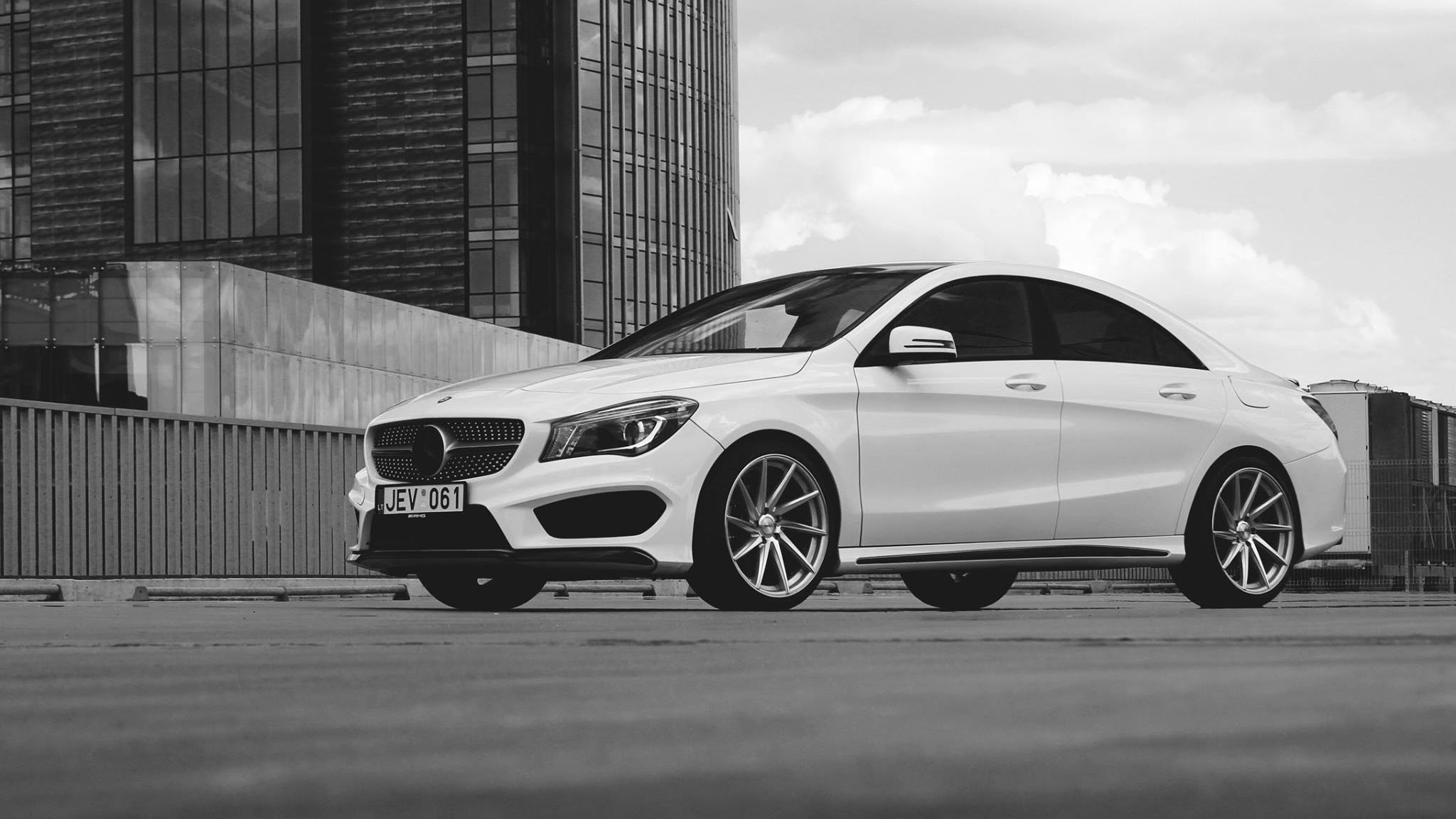 Mercedes Benz Cla White