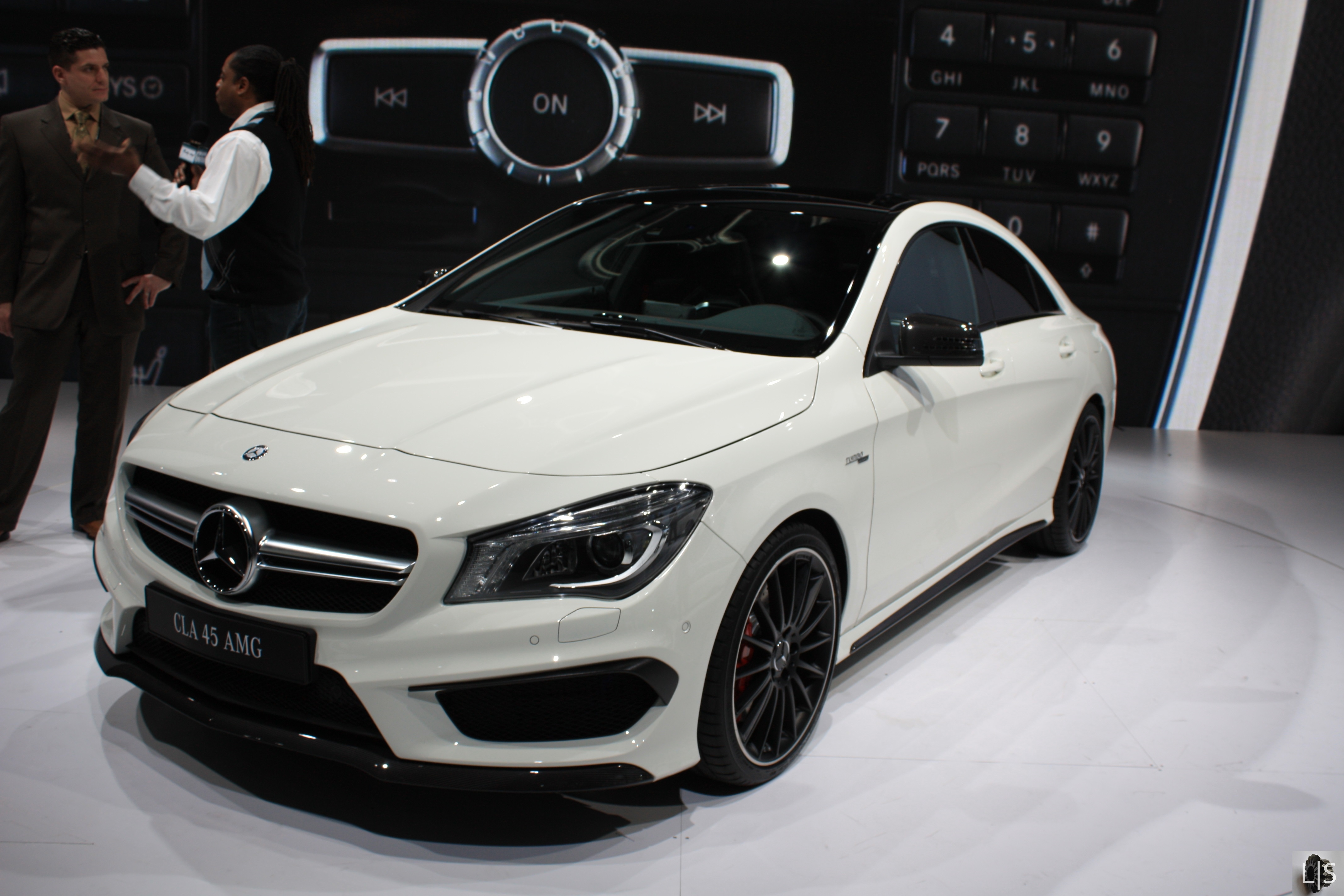 Mercedes Benz Cla White