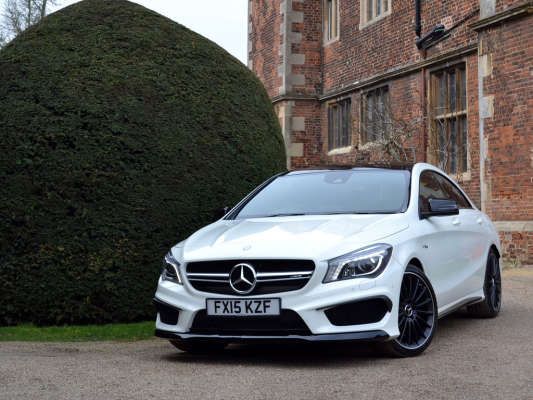 Mercedes Benz Cla White