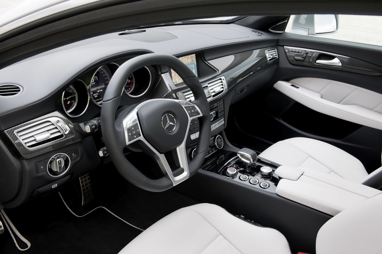 Mercedes Benz Cls 63 Amg White