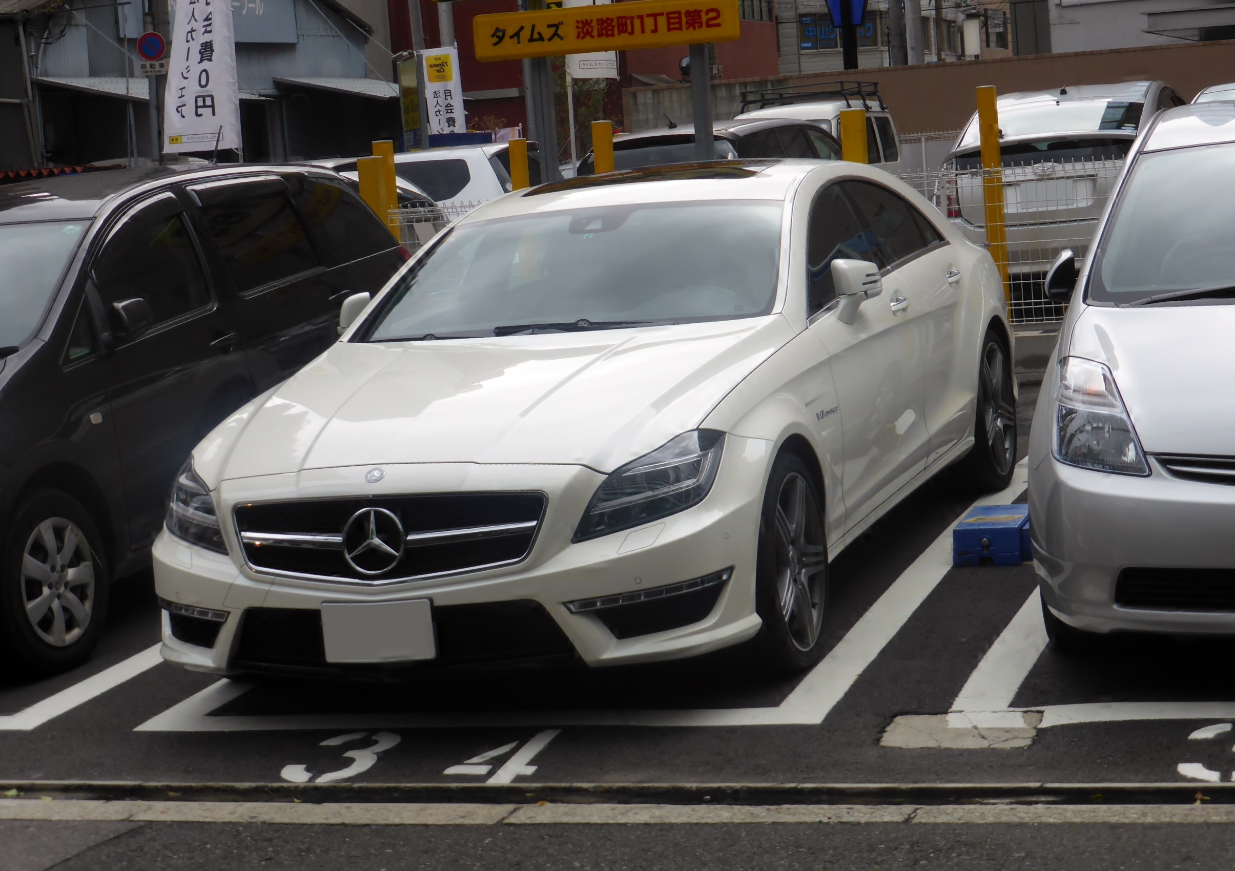 Mercedes Benz Cls White