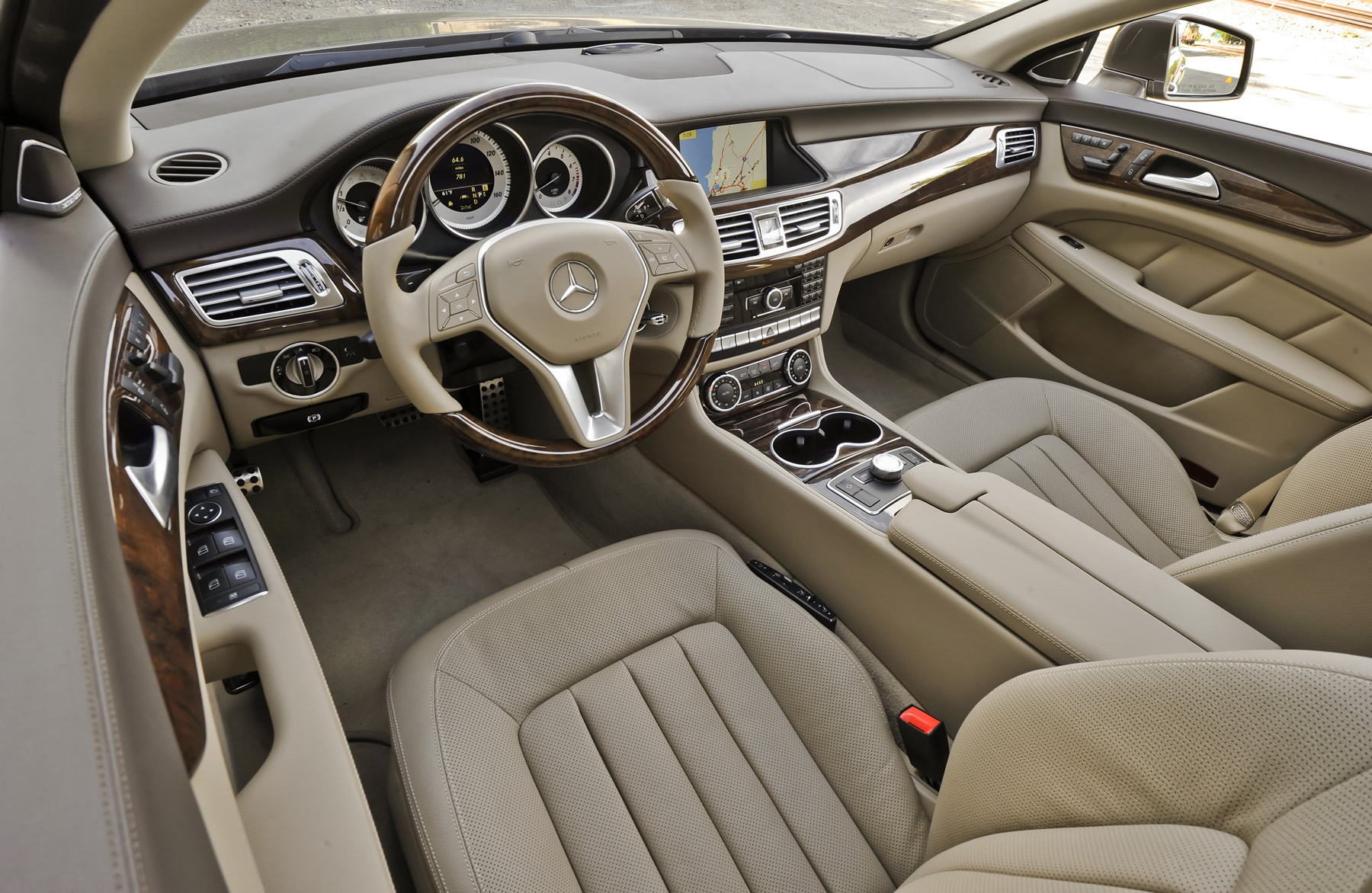 Mercedes Benz Cls550