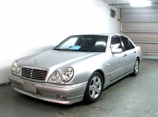 Mercedes Benz E Class 1998
