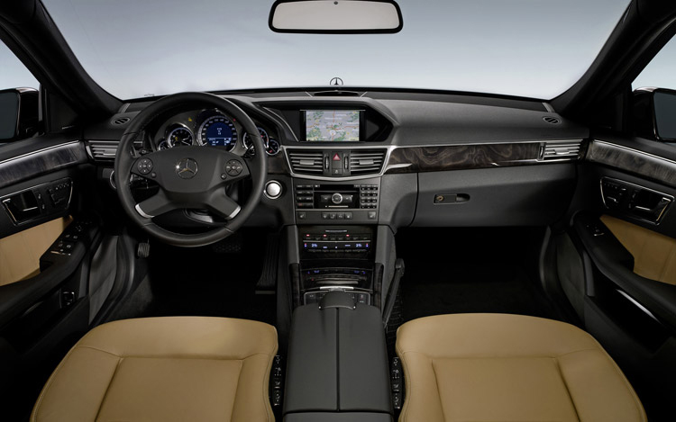 Mercedes Benz E Class 2010