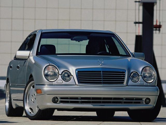 Mercedes Benz E Class 320