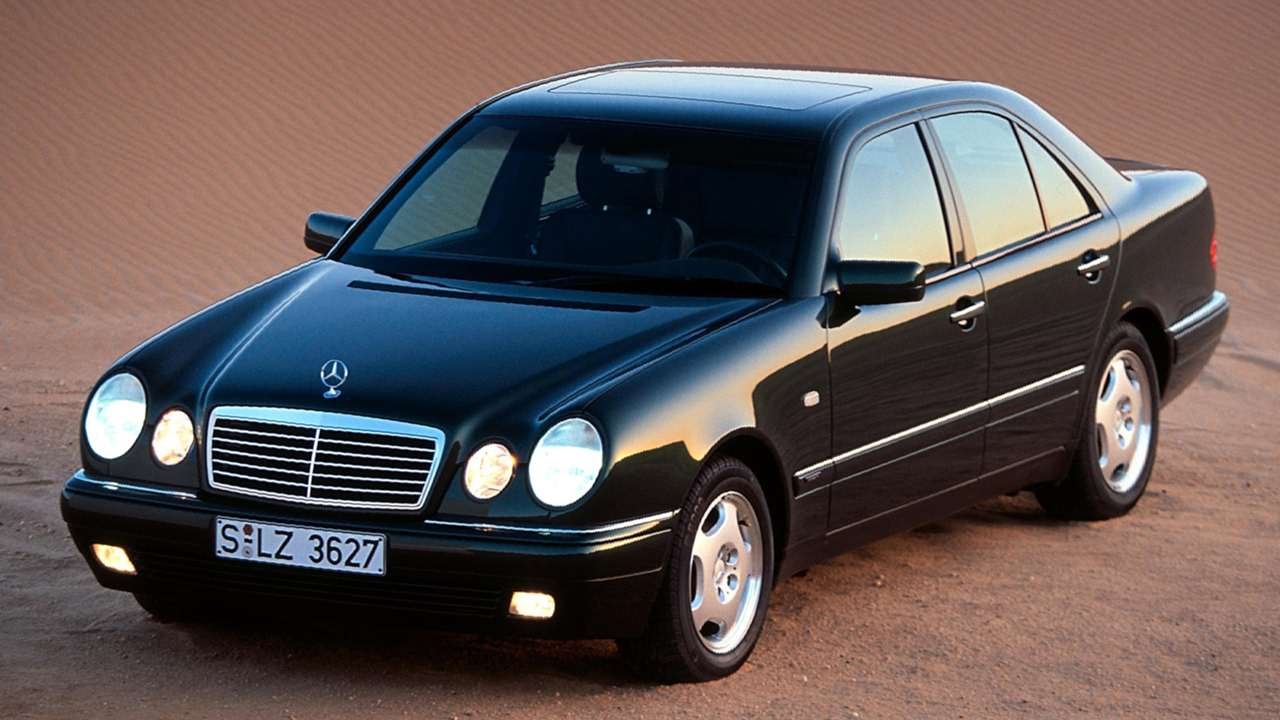 Mercedes Benz E Class W210
