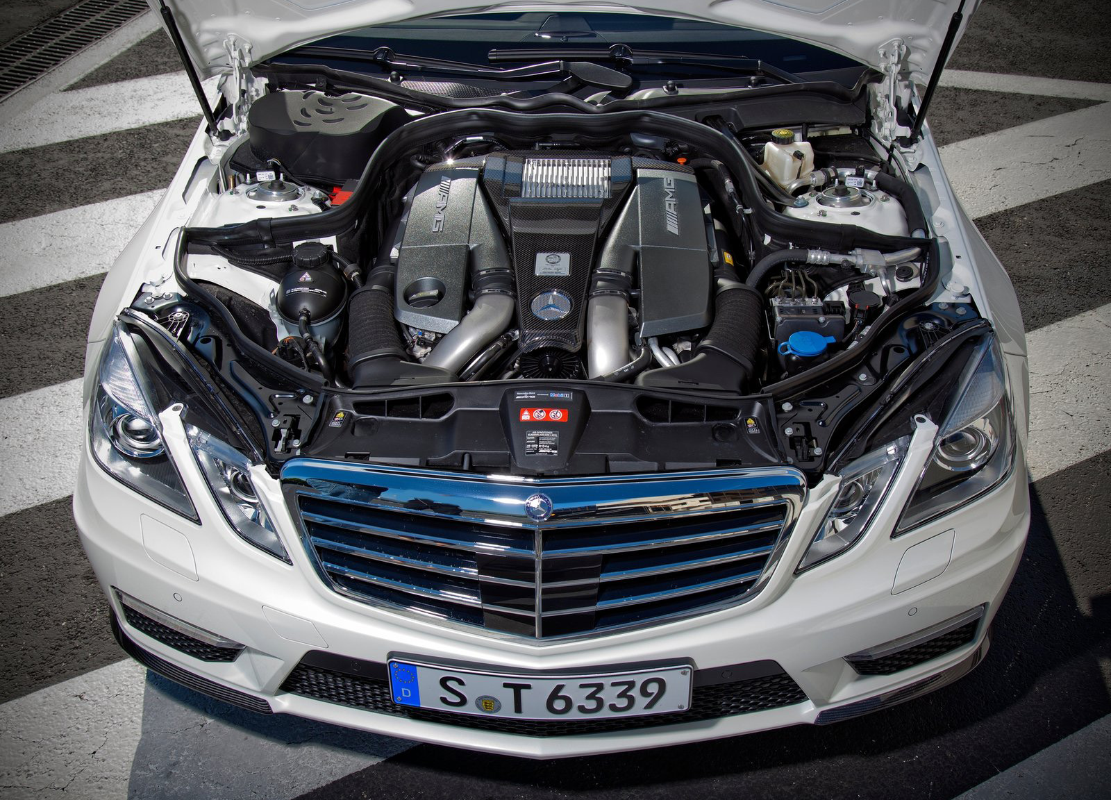 Mercedes-Benz E63 AMG
