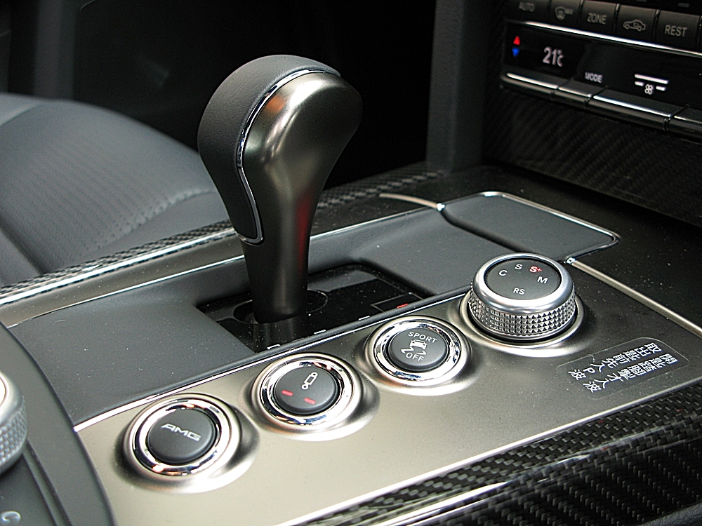 Mercedes-Benz E63 AMG