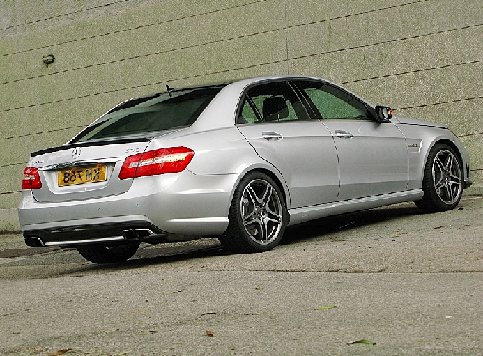 Mercedes-Benz E63 AMG