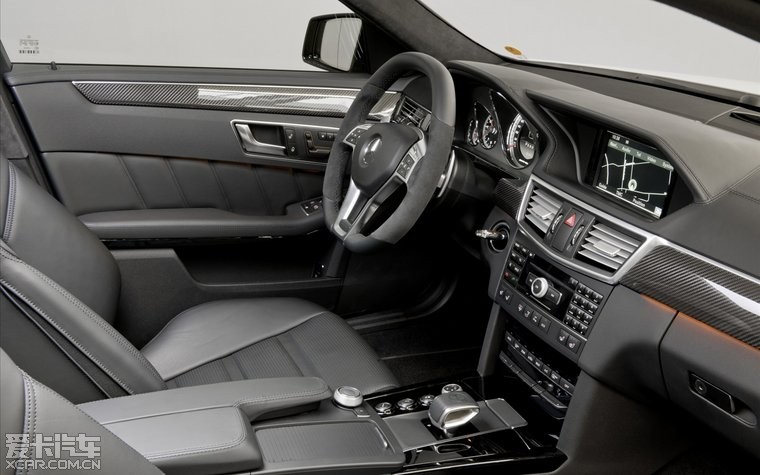 Mercedes-Benz E63 AMG
