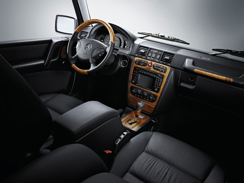 Mercedes Benz G Class 500