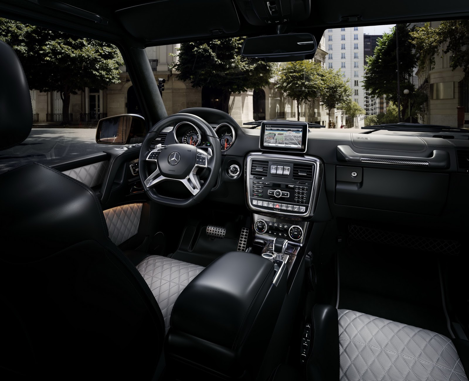 Mercedes Benz G Class 550
