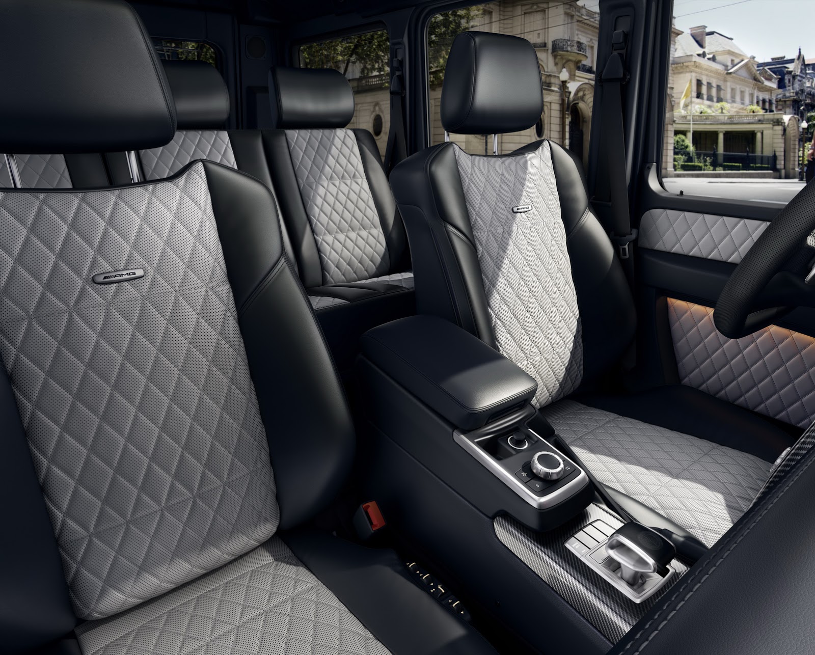 Mercedes Benz G Class V8