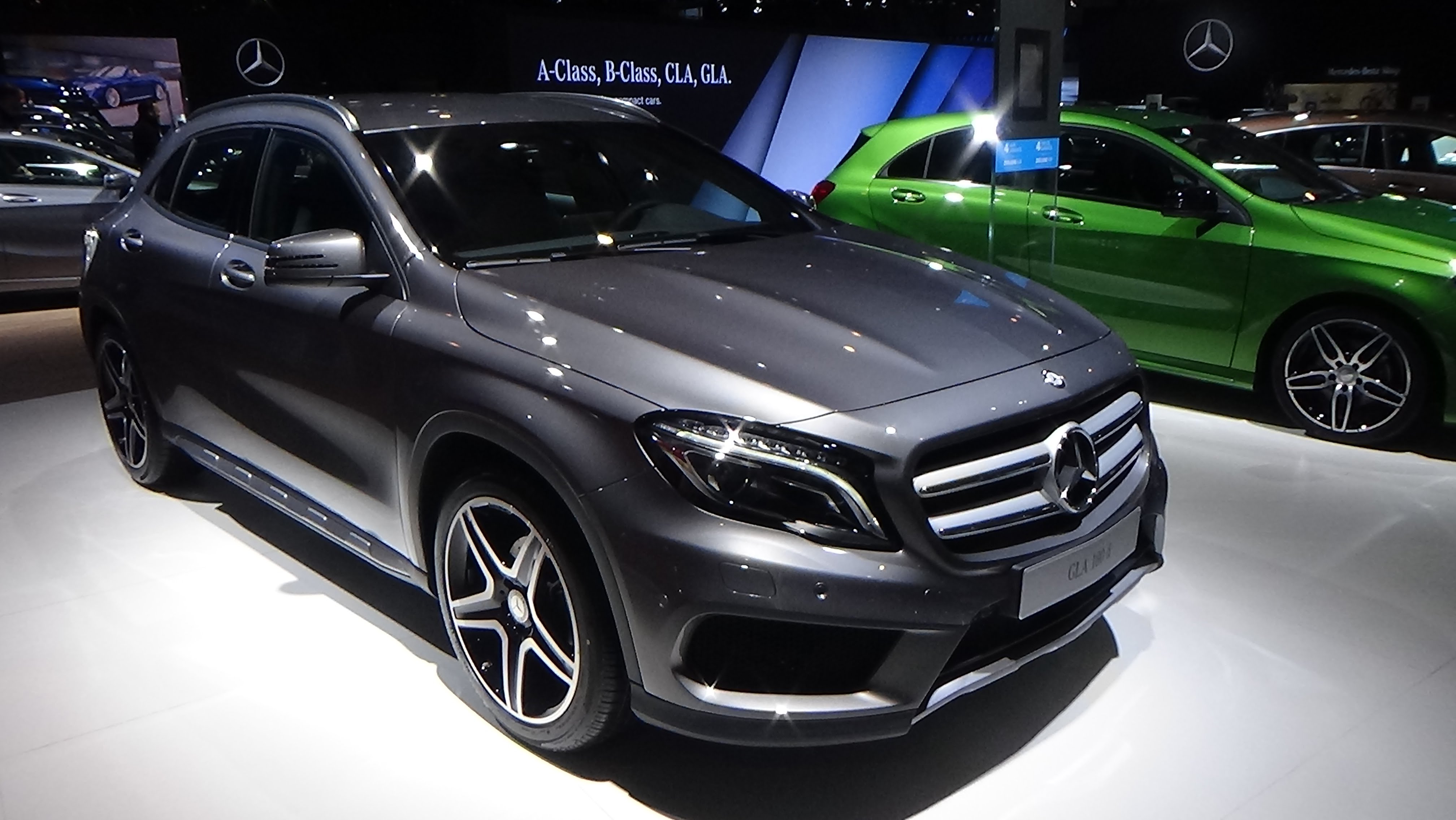 Mercedes Benz Gla 180 Automatic