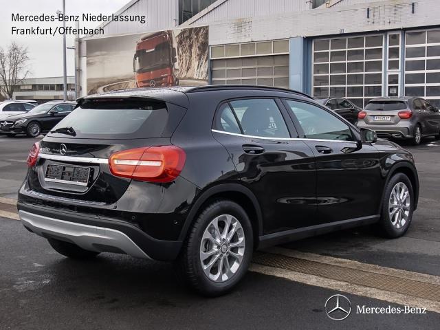 Mercedes Benz Gla 180 Style