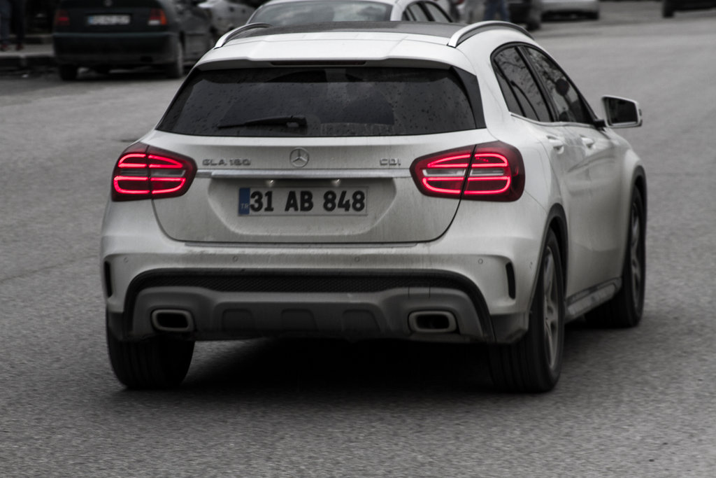 Mercedes Benz Gla 180