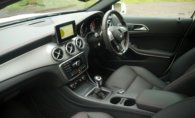 Mercedes Benz Gla 200 D Amg Line Manual