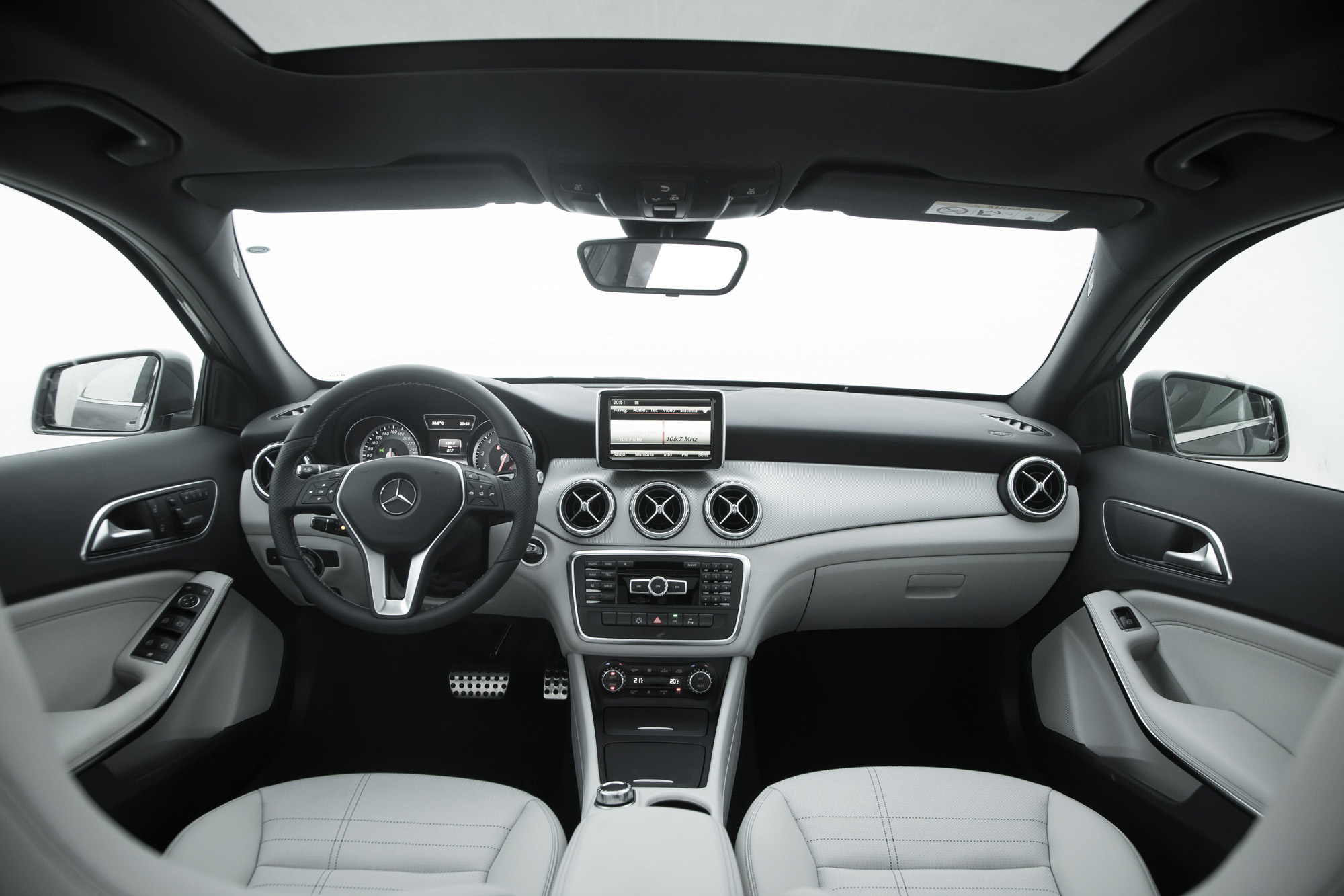 Mercedes Benz Gla 200 Ff Style