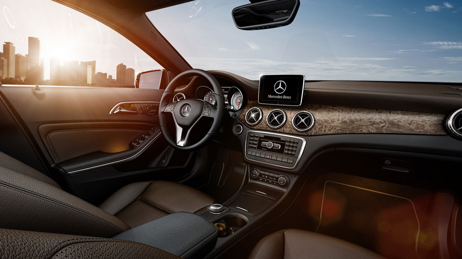 Mercedes Benz Gla 250 Red