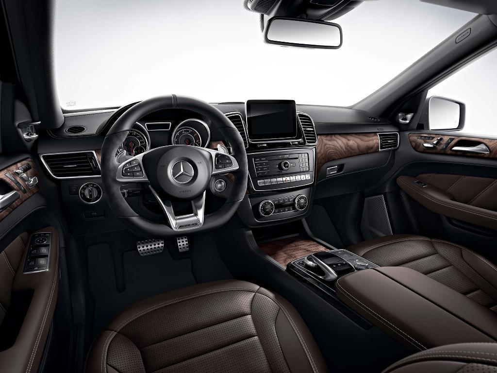 Mercedes Benz Gla 400