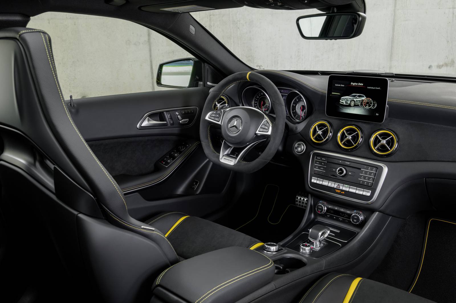 Mercedes Benz Gla Class Amg Yellow Night Edition