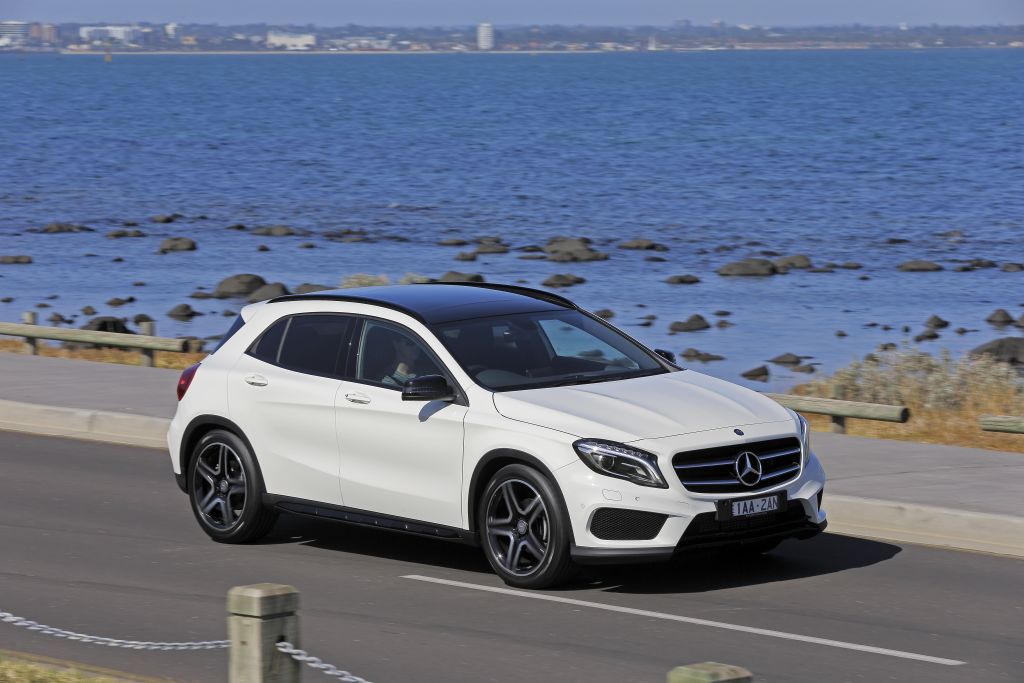 Mercedes Benz Gla Night Package