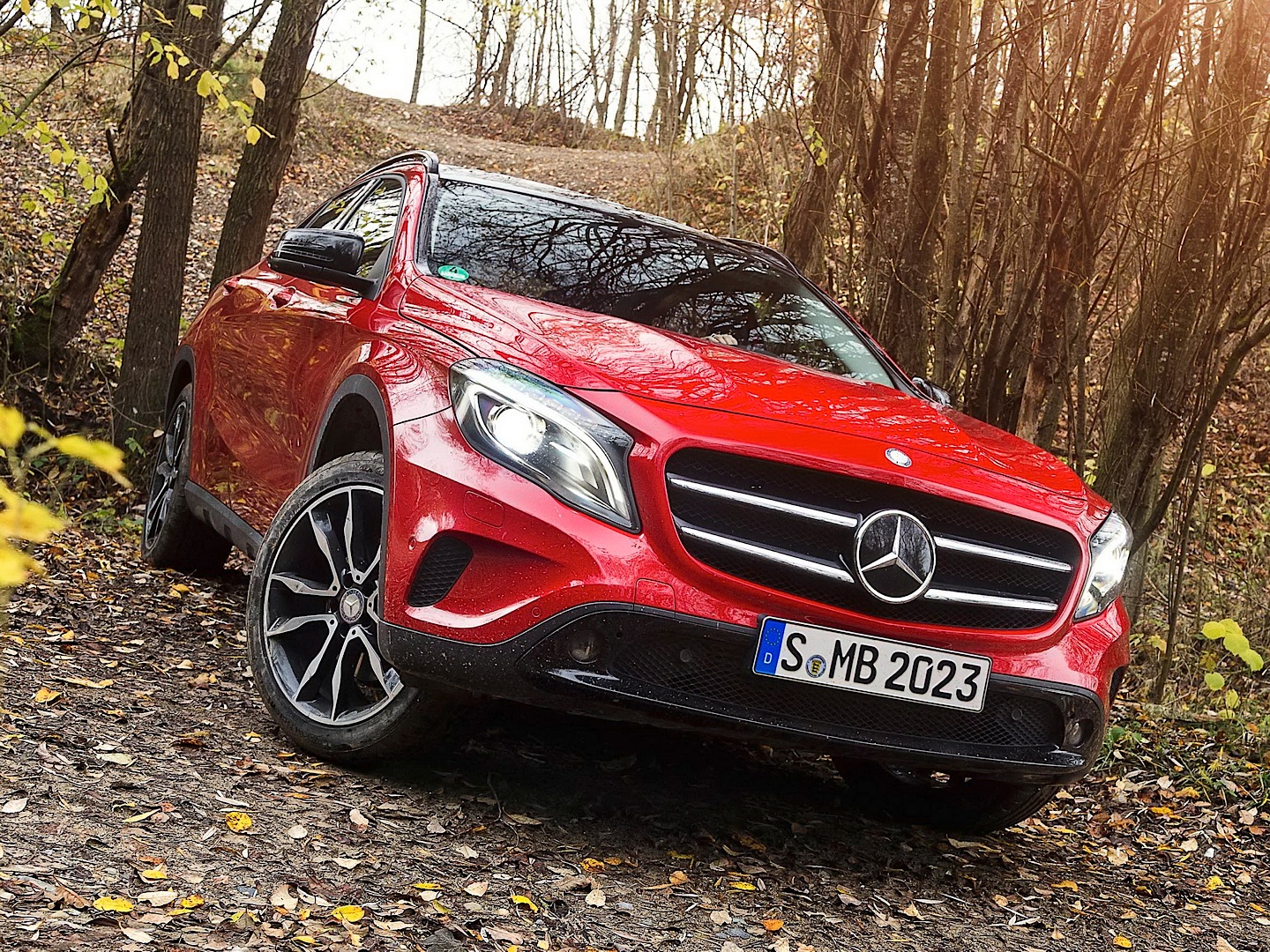 Mercedes Benz Gla Red