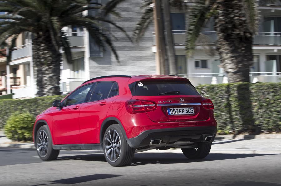 Mercedes Benz Gla Red