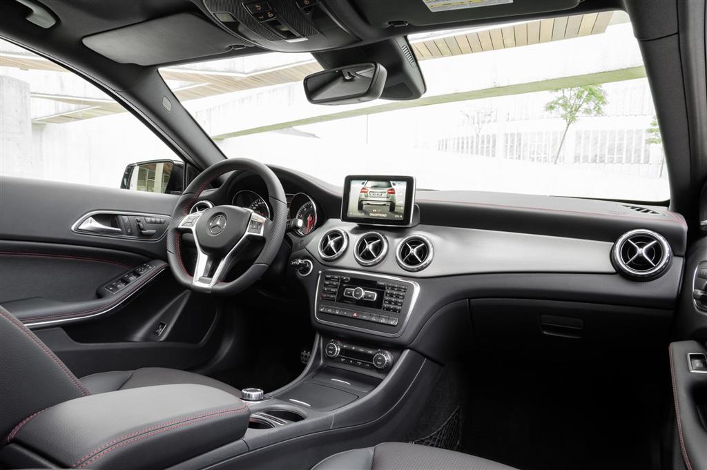 Mercedes Benz Gla Urban