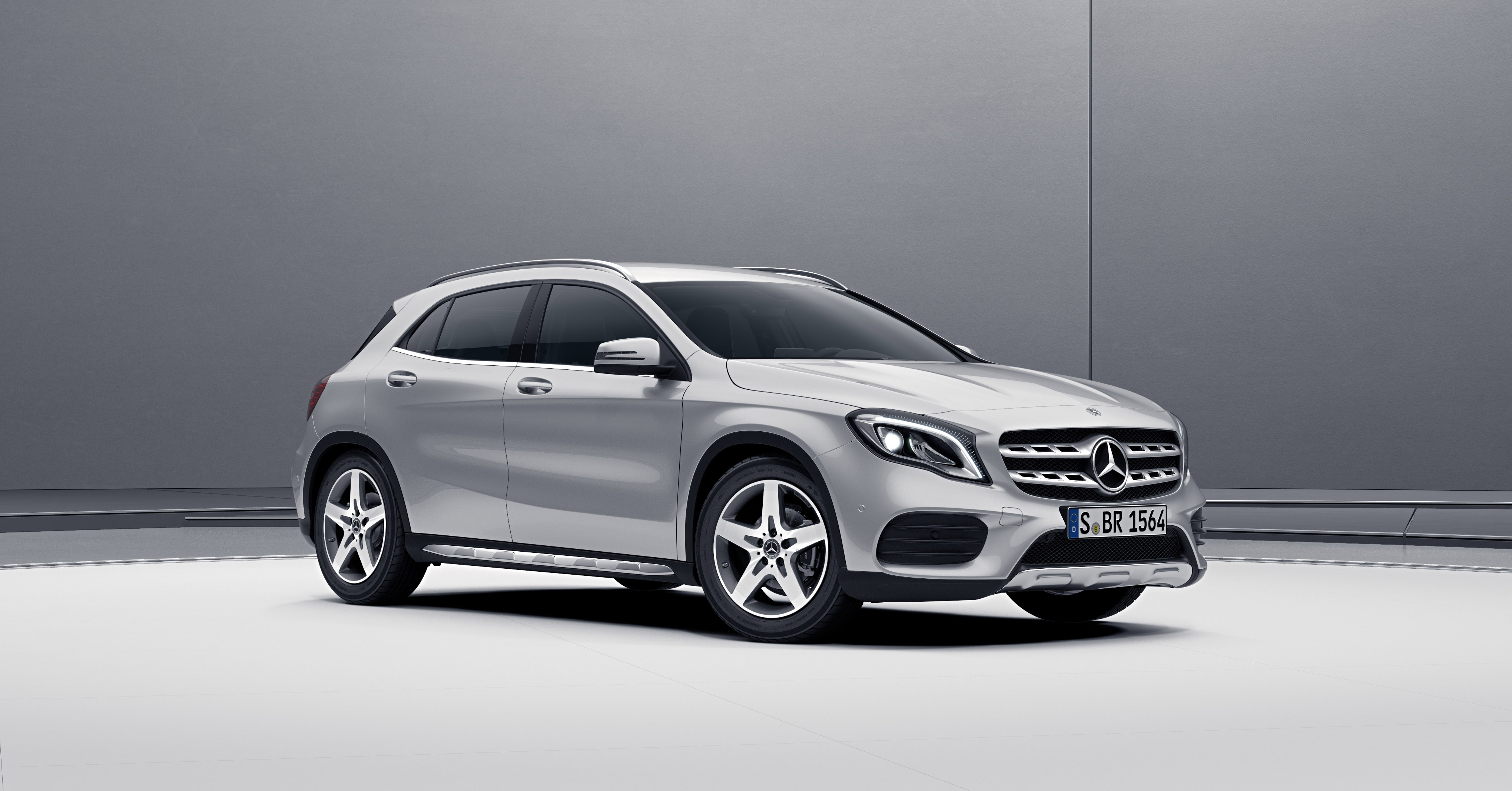 Mercedes Benz Gla250 White