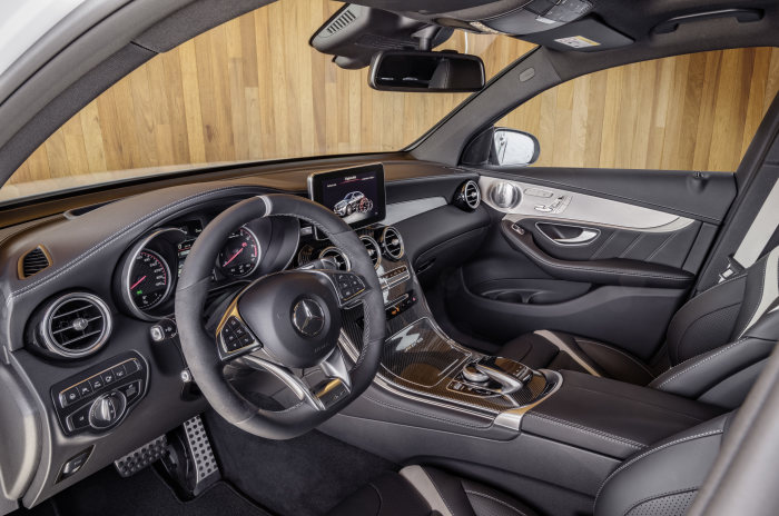 Mercedes Benz Glc 63 Amg 2017