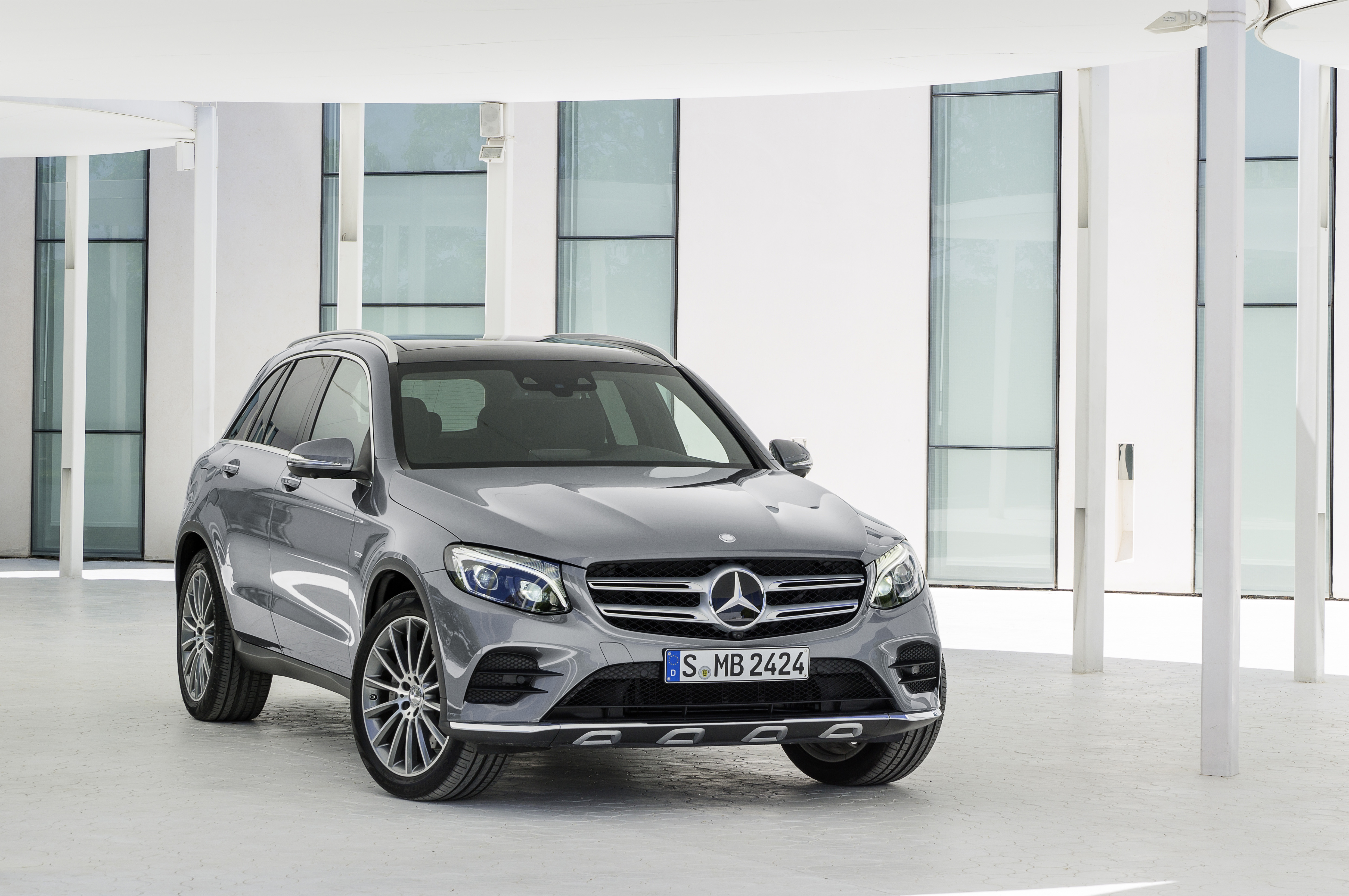 Mercedes Benz Glc Grey