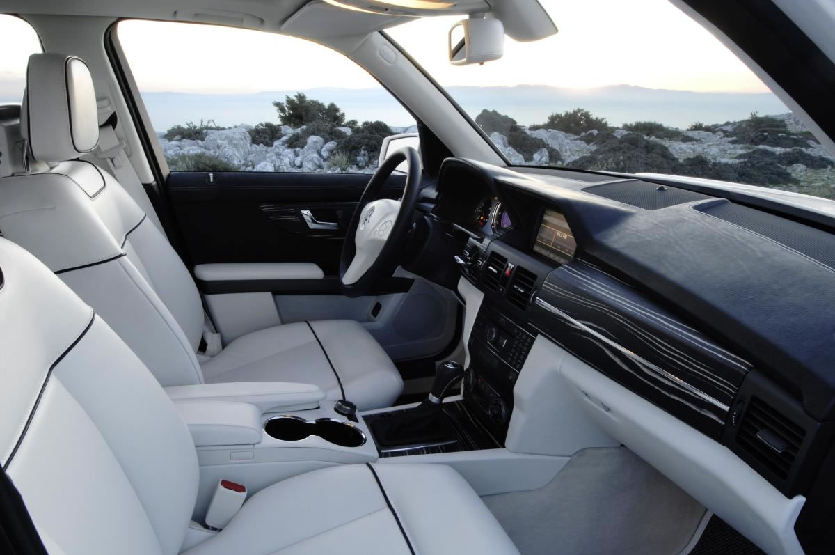 Mercedes Benz Glk White