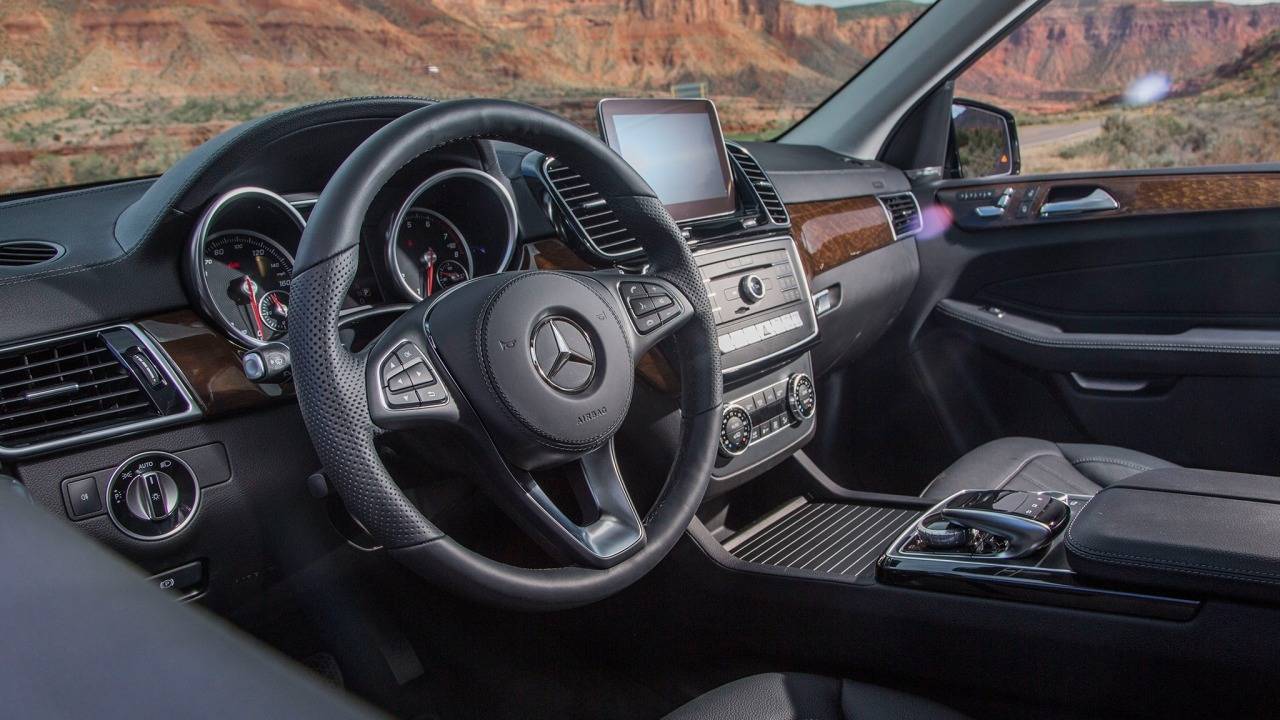 Mercedes Benz Gls Class 2017