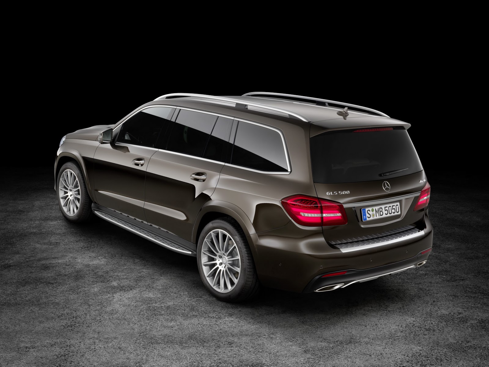 Mercedes Benz Gls Suv 2017