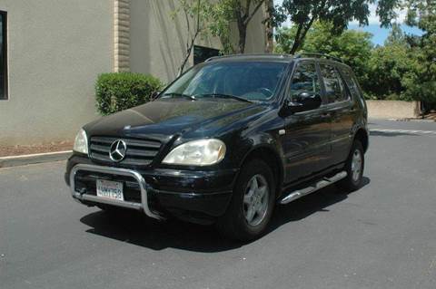 Mercedes Benz M Class 1999