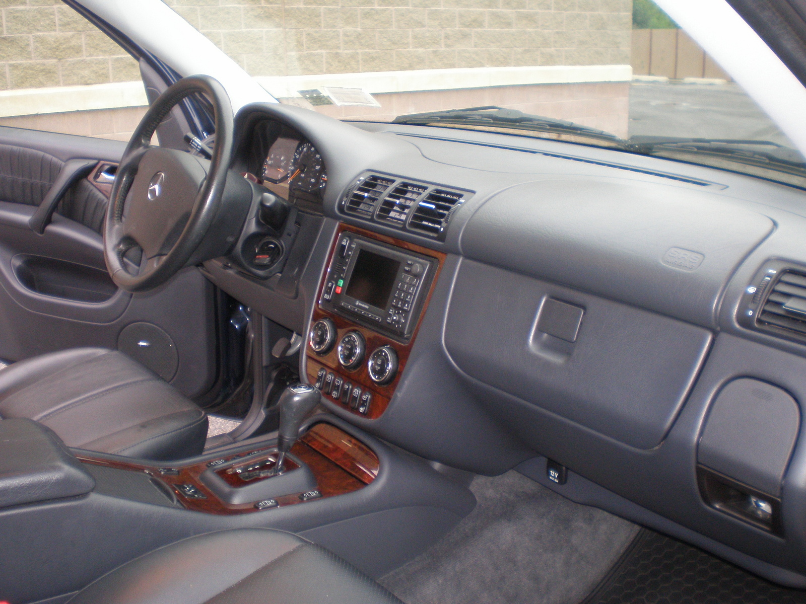 Mercedes Benz M Class 2002
