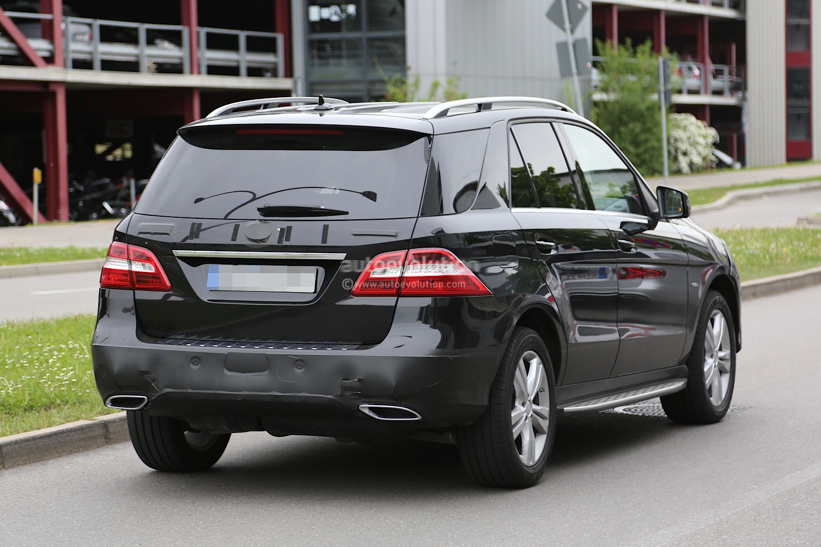 Mercedes Benz M Class 2015