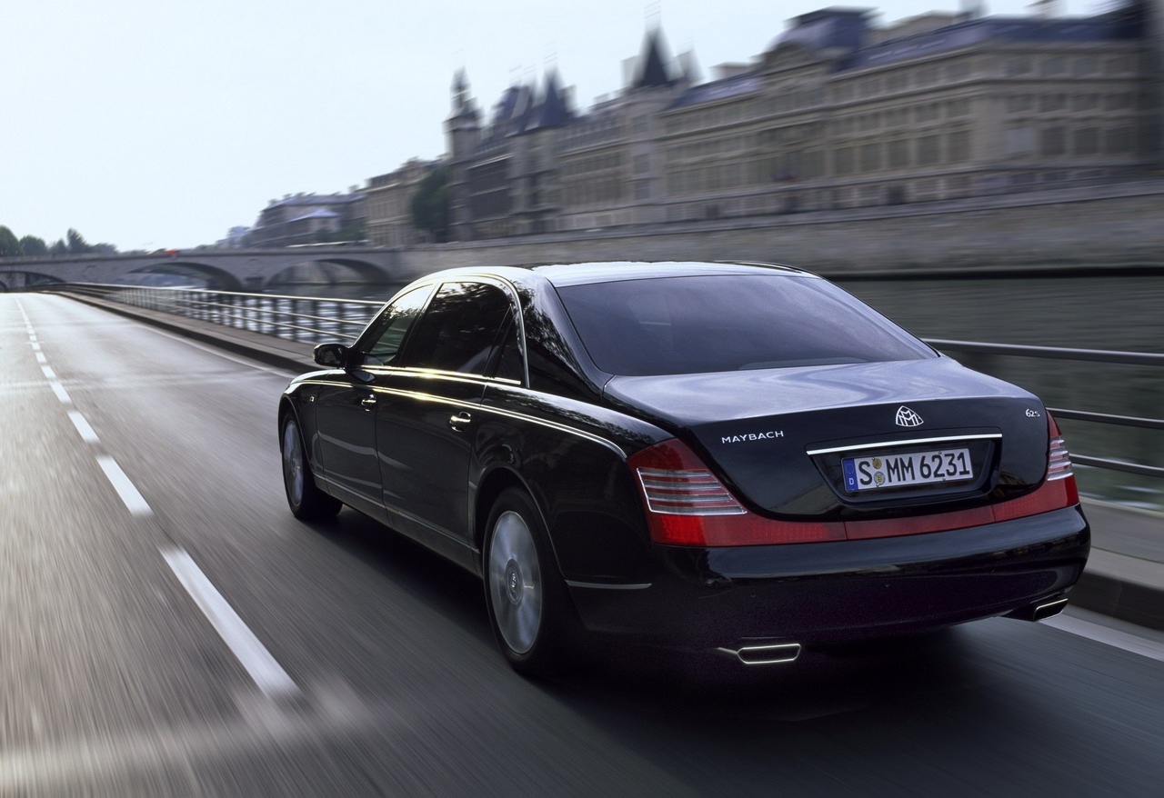 Mercedes Benz Maybach 2010
