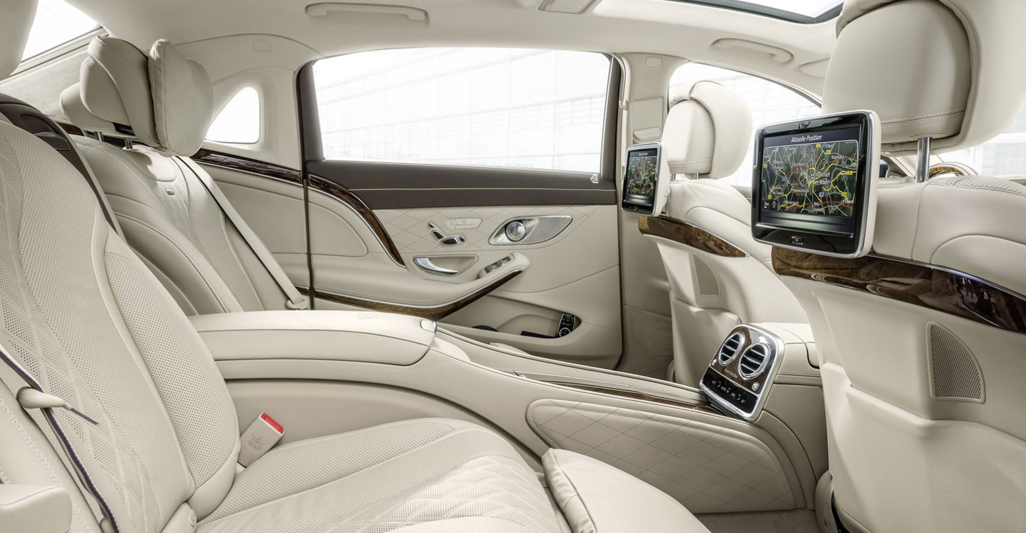 Mercedes Benz Maybach 5
