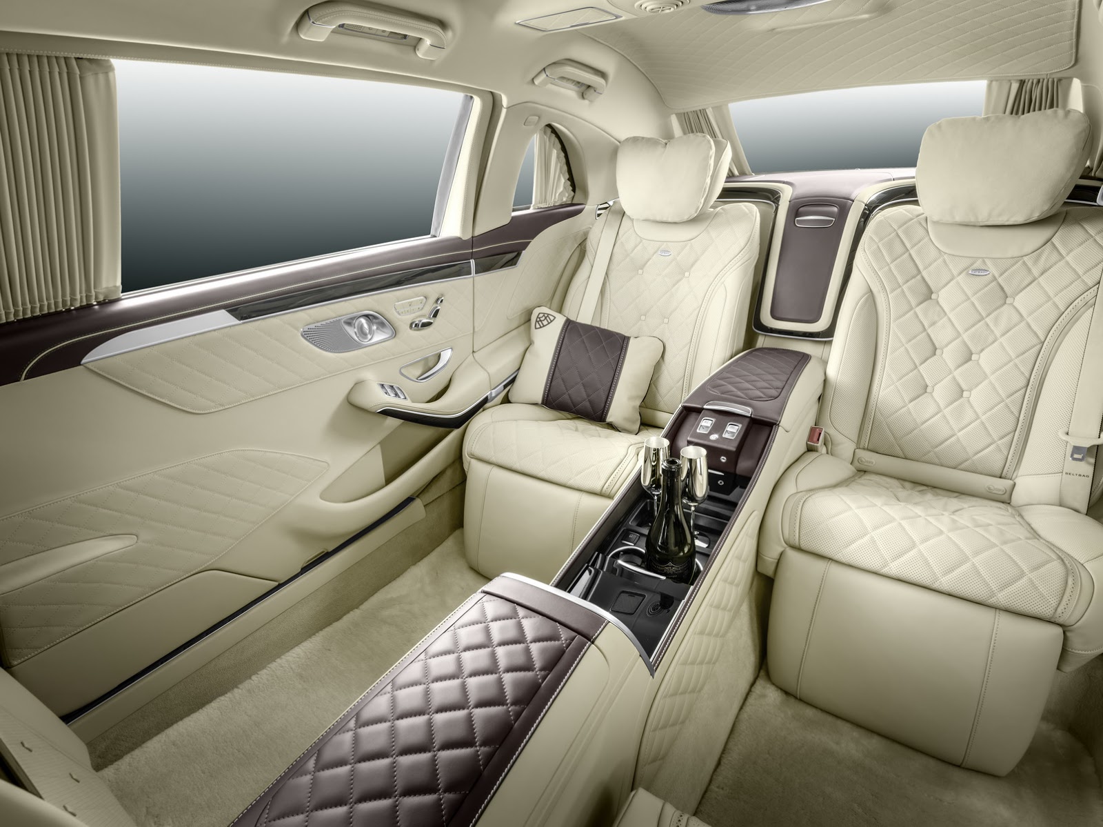 Mercedes Benz Maybach