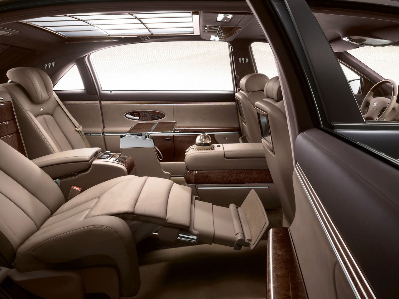 Mercedes Benz Maybach Coupe