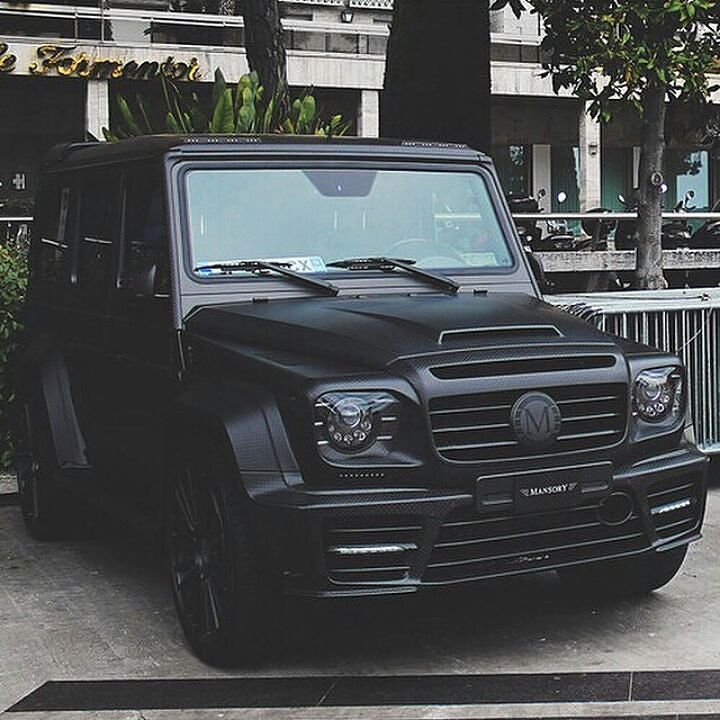 Mercedes Benz Maybach Jeep