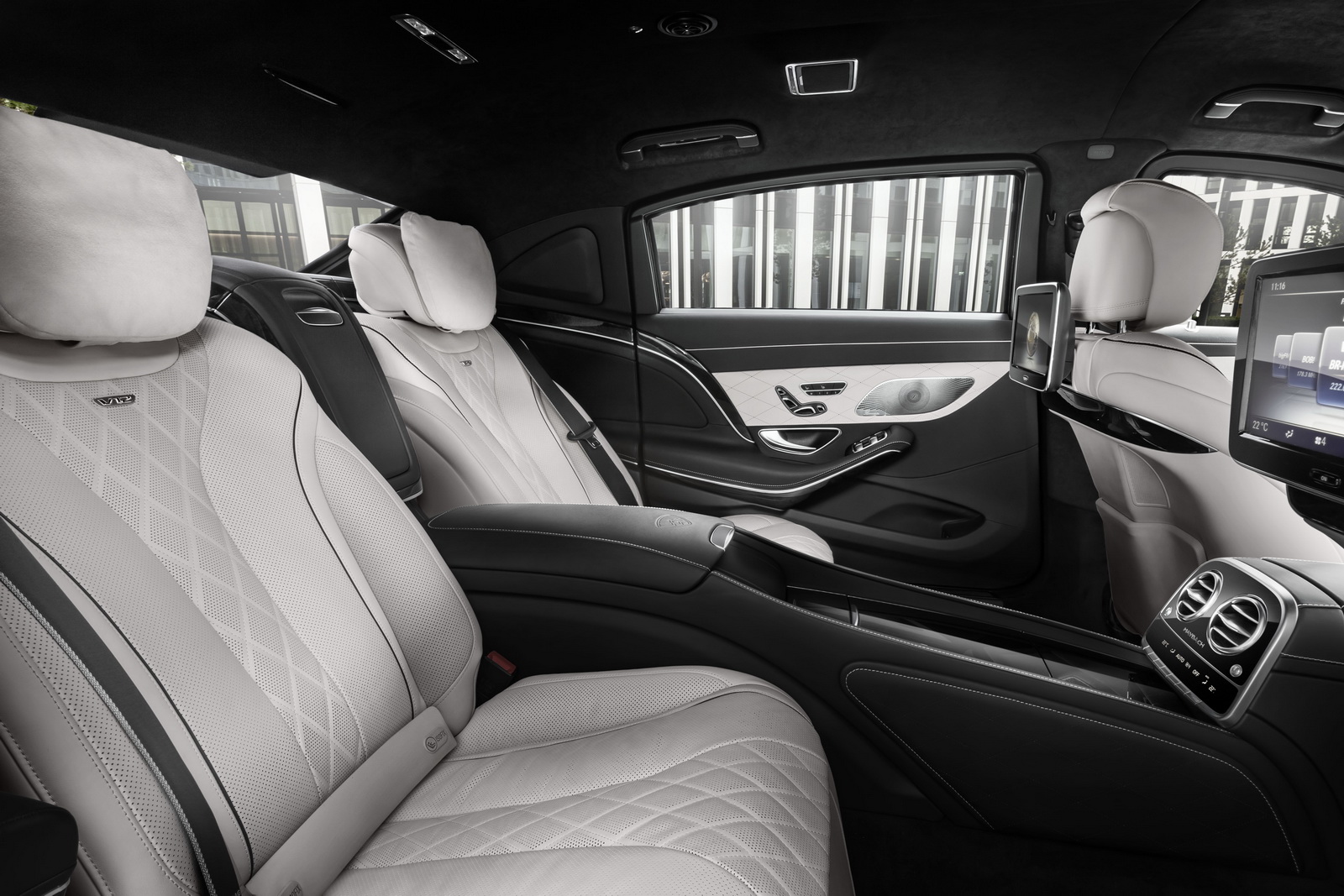 Mercedes Benz Maybach S600 2017