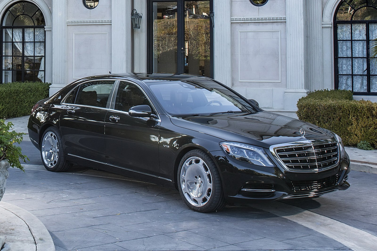 Mercedes Benz Maybach S600