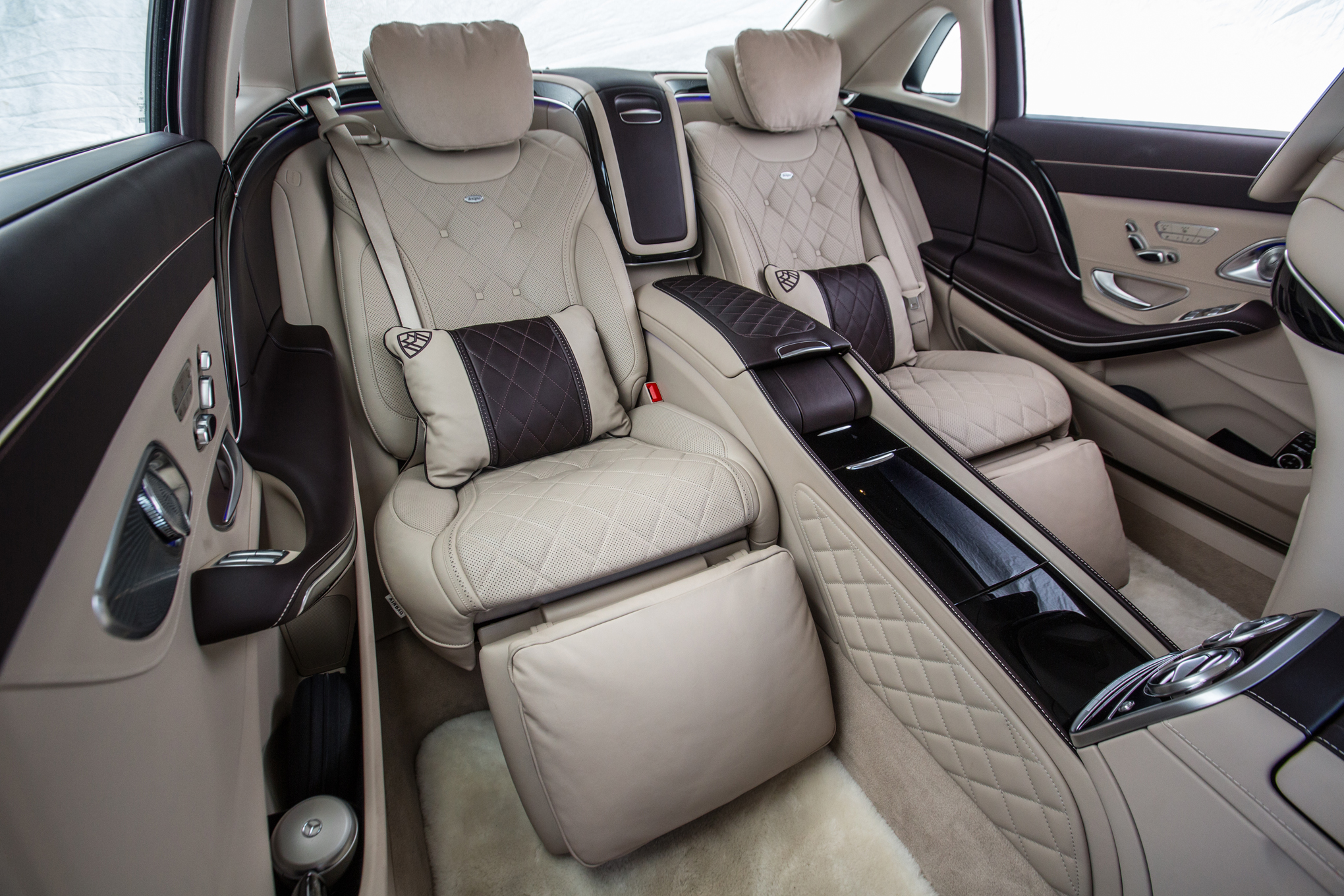 Mercedes Benz Maybach S600